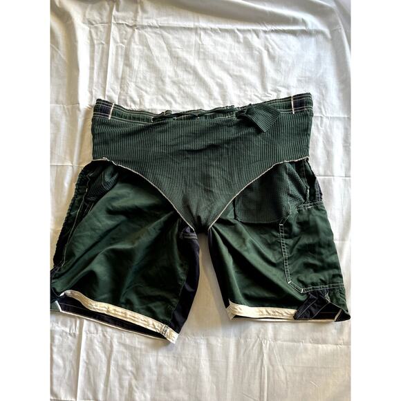 Vintage Speedo Men's Swim Trunks with Mesh Liner, Size M, 9" Inseam, 40" Waist - Picture 2 of 8